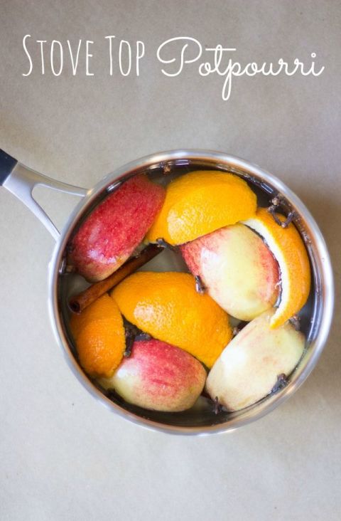 Potpourri mit Zimt, Äpfel und Orangen