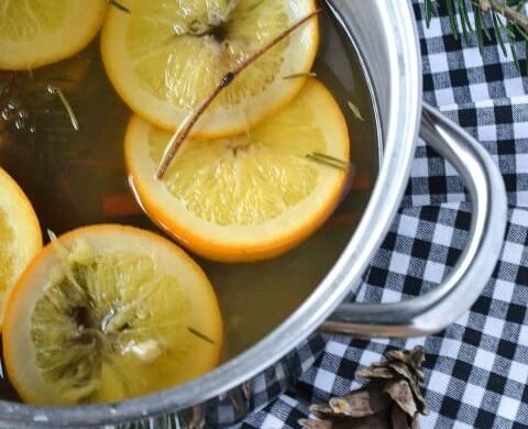 Es duftet nach Weihnachten: 5 DIY Weihnachtsduft Ideen Es duftet nach Weihnachten: 5 DIY Weihnachtsduft Ideen