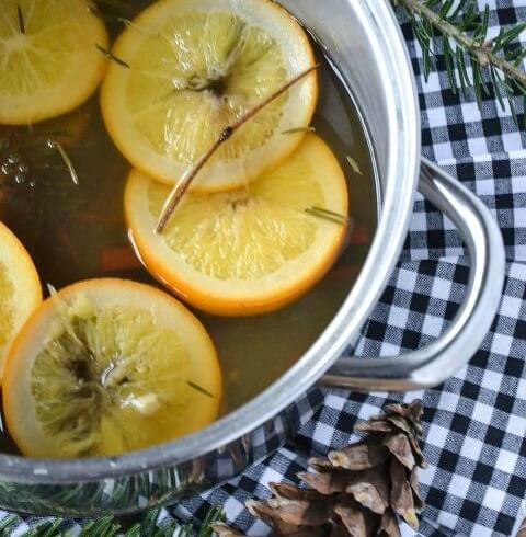 Es duftet nach Weihnachten: 5 DIY Weihnachtsduft Ideen Es duftet nach Weihnachten: 5 DIY Weihnachtsduft Ideen