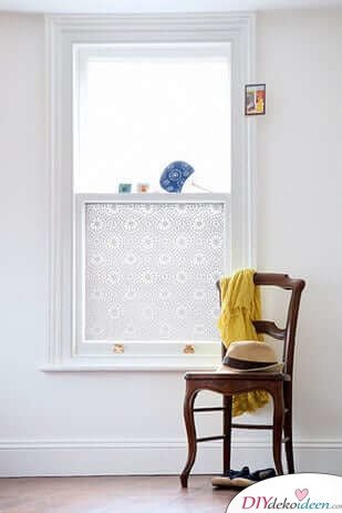 DIY Wohndeko Bastelideen-Türfenster mit Kontaktpapier beschichten