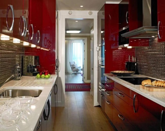 Rote Küche - extravagantes Wohndesign
