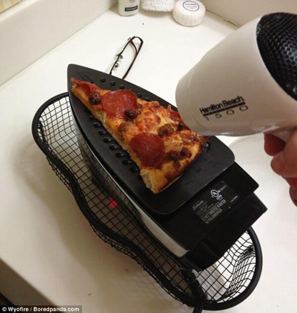 DIY Idee StudentenWG-Pizza ohne Mikrowelle erhitzen