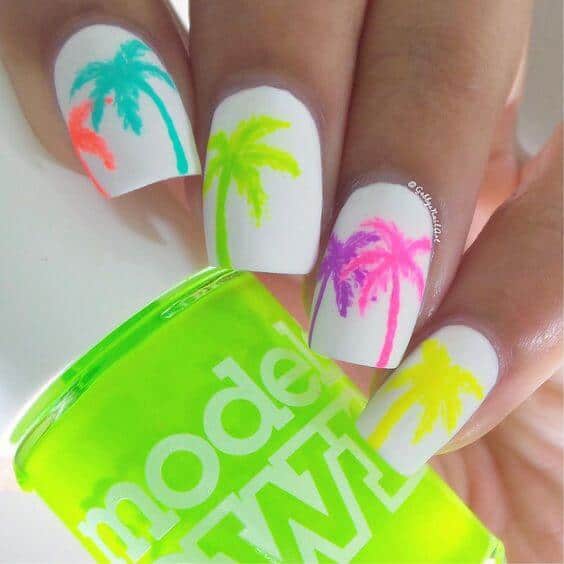 Sommerlook für deine Nägel - Palmen in Neonfarben
