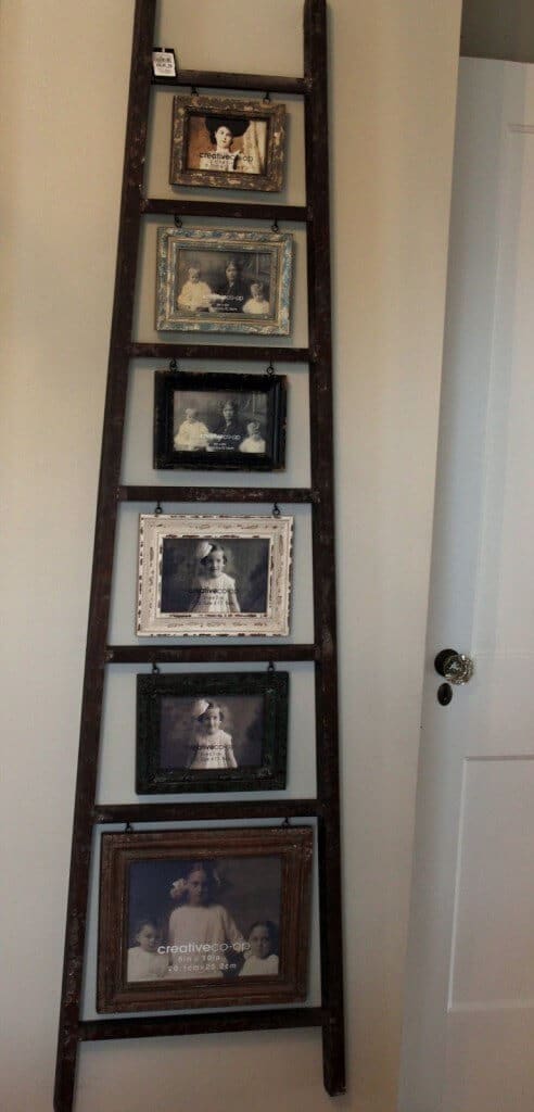 So kannst du am schönsten eine Leiter in dein Interieur einarbeiten - Familienfoto Ausstellung 
