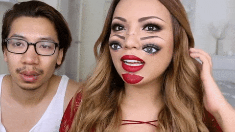 Doppelgesicht Make-up zu Halloween-gruselige Schminke selber machen