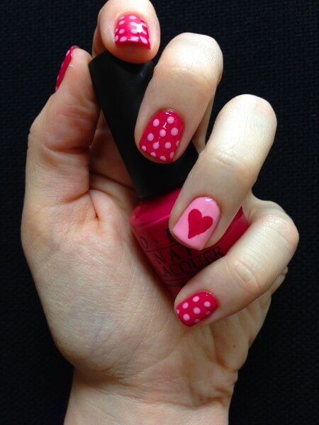 Nägel bemalen Punkte Pink, DIY Nageldesign Ideen zum Valentinstag