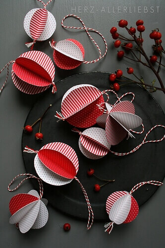 Christmas tree jewelry ideas from paper, Christmas decorations themselves