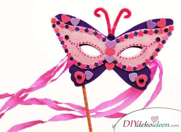 DIY Ideen für Faschingsmasken - Schmetterlingsmaske