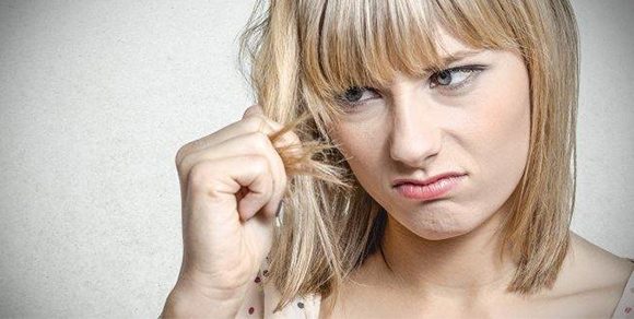 So wird sprödes Haar zu Seide! Hausmittel für weiches Haar. So wird sprödes Haar zu Seide! Hausmittel für weiches Haar.