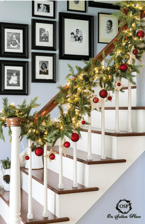 15 Ideen für DIY Weihnachtsdekoration - Weihnachten Dekoideen - Weihnachtsdeko - dekorieren Treppe 