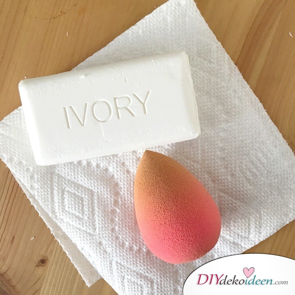 8 Super effective detergent Without Chemistry - Beauty blender and soap