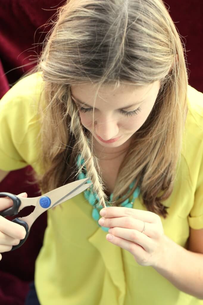 DIY beuaty Ideen - Life Hacks für Frauen - gegen gespaltene Haarspitzen