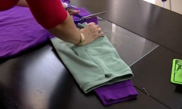 Kuscheljacke für Hunde nähen - DIY Projekte für Hunde