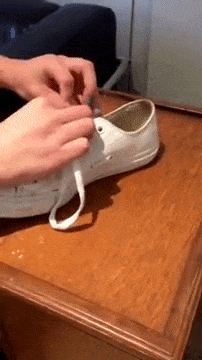 Converse Schuhe tragen - DIY Life Hacks