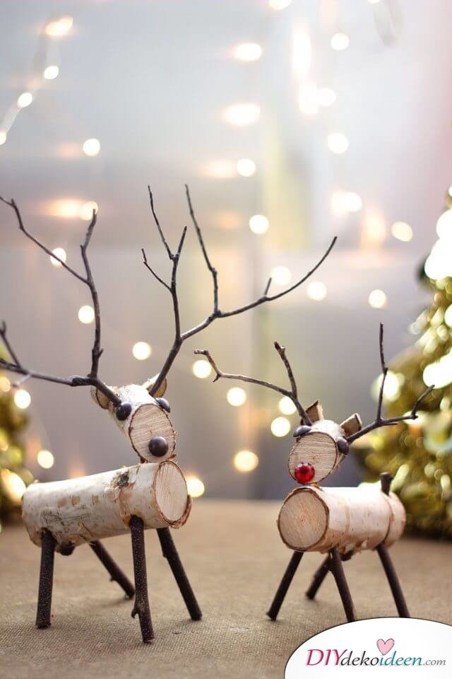 DIY Weihnachtsdeko und Bastelideen zu Weihnachten, skandinavische Deko, Rentiere aus Holz basteln
