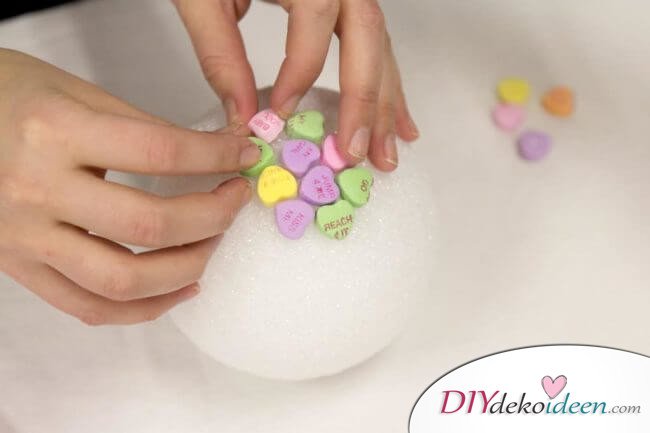Zuckerherzenbäumchen - DIY Bastelidee für den Valentinstag 