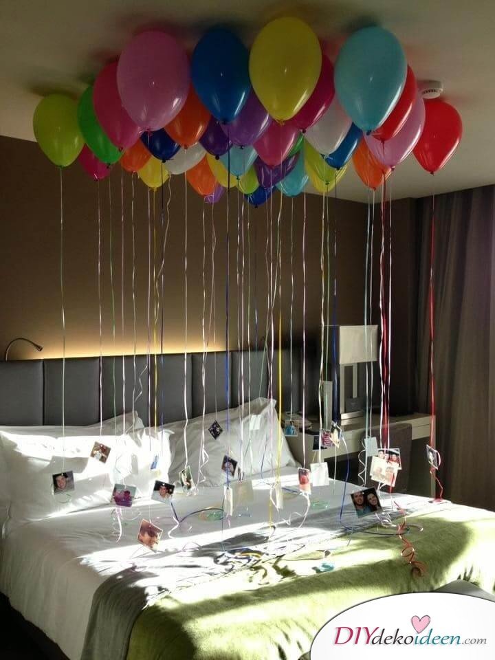 DIY Schlafzimmer Deko-Ideen zum Valentinstag: Luftballons mit Fotos