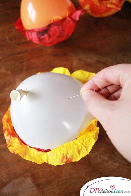 DIY Dekoidee - Luftballon zum Platzen bringen