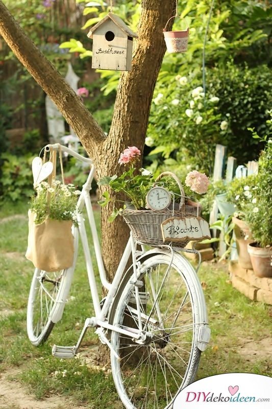 DIY Gartendeko selber machen – Dekorieren mit Fahrrädern 