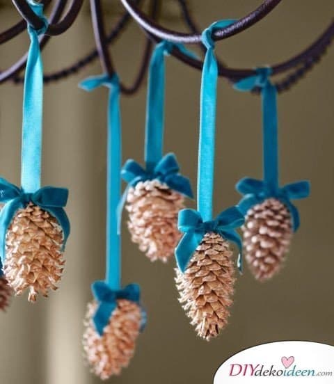 Basteln mit Tannenzapfen Weihnachten - 11 zauberhafte Bastelideen - Gebleichte, dekorative Zapfen