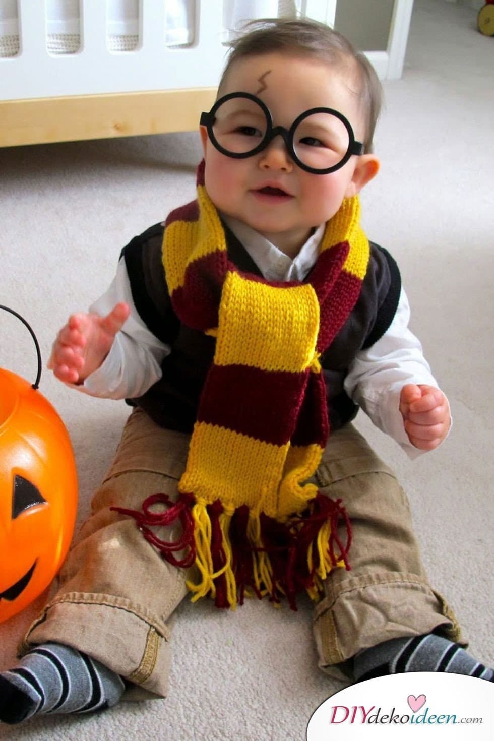15 witzige Halloween Kostüm Ideen für Kinder zum selbermachen - Harry Potter- Kinderkostüm 
