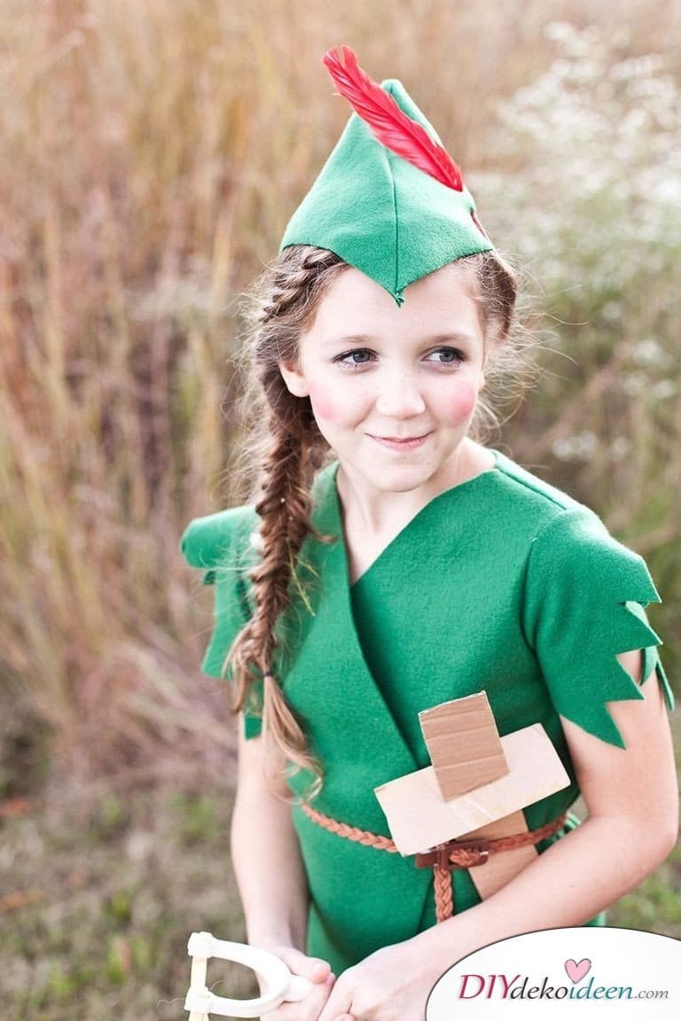 15 witzige Halloween Kostüm Ideen für Kinder zum selbermachen - Peter Pan - Kinderkostüm 