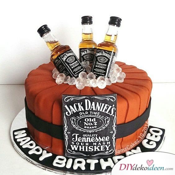 Whiskey-Torte - Geschenke für Männer zum Geburtstag