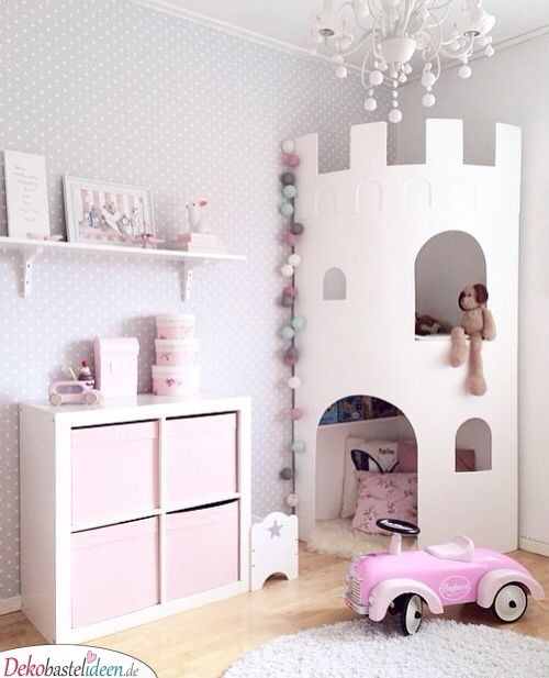 Prinzessin im Schloss - Babyzimmer Ideen