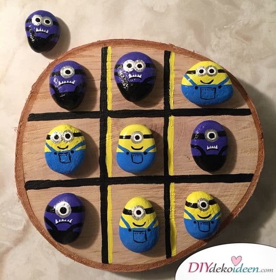Tic Tac Toe with funny Minions