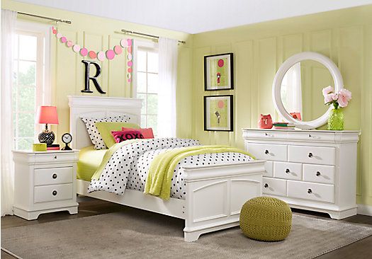 Lush green - girl's room