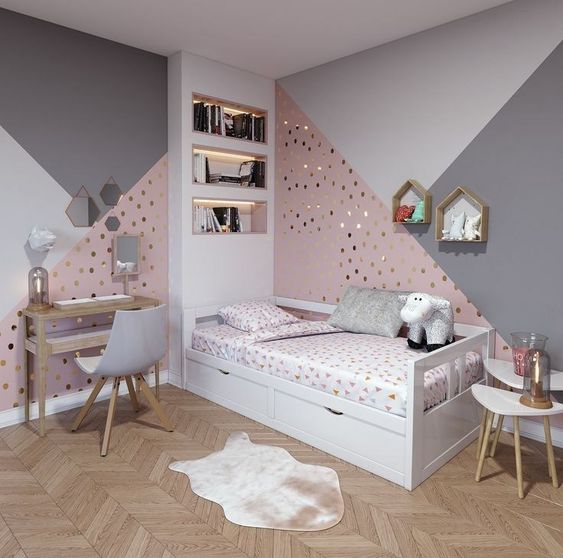 A golden touch - girl's room