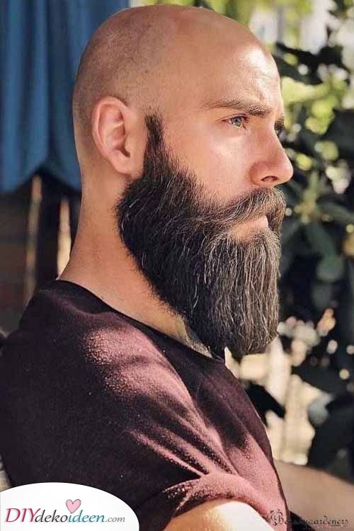 Ein cooler Entenschwanz – Langer Bart style für Männer
